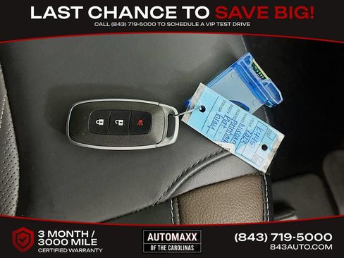 Used 2023 Nissan Pathfinder Platinum w/ Lighting Package (N93) FWD image 39
