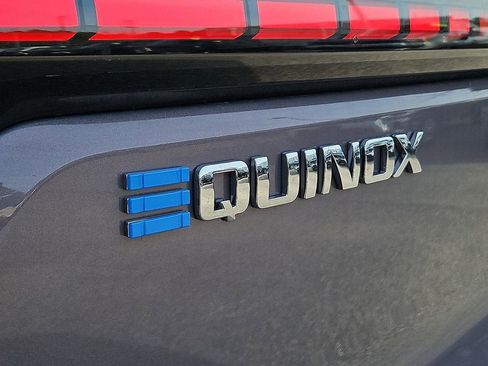 New 2026 Chevrolet Equinox EV LT FWD image 17