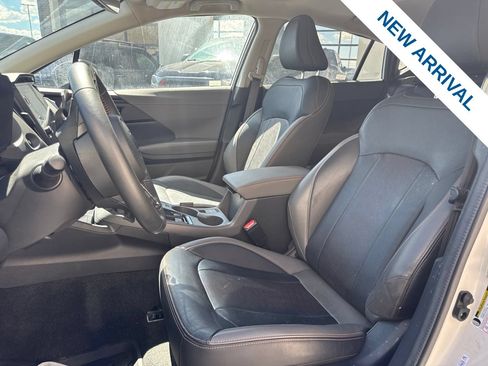 Used 2024 Subaru Crosstrek 2.5i Limited w/ Crosstrek Mirror Package AWD/4WD image 16