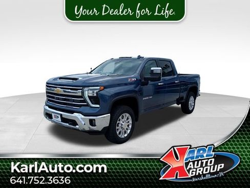 Used 2025 Chevrolet Silverado 2500 LTZ w/ LTZ Premium Package AWD/4WD image 1