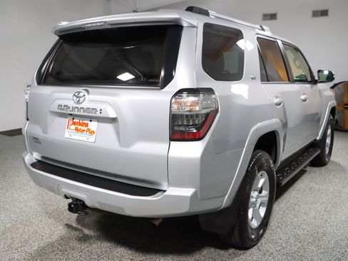 Used 2024 Toyota 4Runner SR5 Premium AWD/4WD image 7