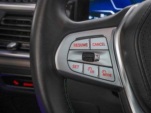 Used 2025 BMW ALPINA XB7 ALPINA XB7 image 22