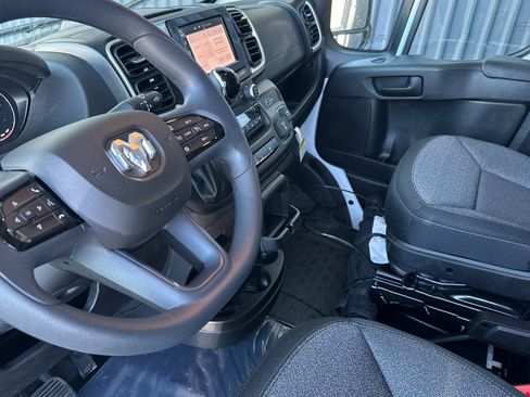New 2026 RAM ProMaster 1500 w/ Quick Order Package 22G SLT image 9