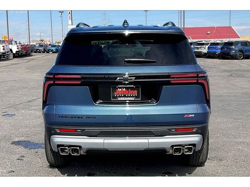 Used 2026 Chevrolet Traverse Z71 w/ Driver Confidence Package image 4