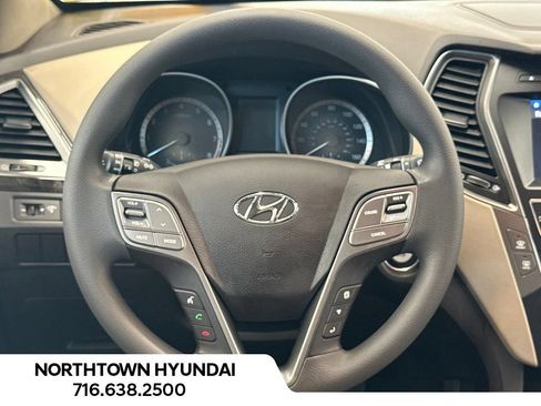 Used 2018 Hyundai Santa Fe Sport w/ 2.4L Value Package 02 AWD/4WD image 7