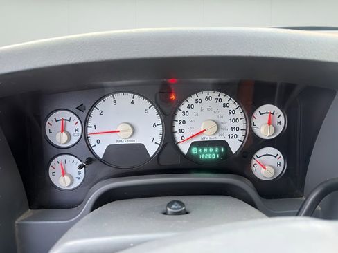 Used 2007 Dodge Ram 1500 Truck Laramie RWD image 9