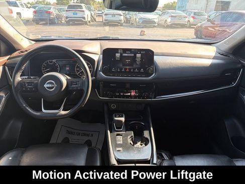 Used 2023 Nissan Rogue SL w/ SL Premium Package FWD image 15