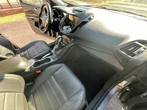 Used 2014 Ford Escape Titanium image 27
