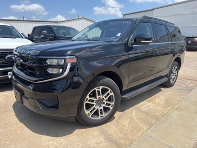Used 2025 Ford Expedition Active
