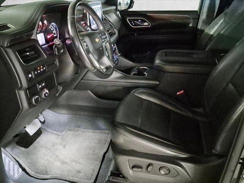 Used 2021 Chevrolet Tahoe LT RWD image 12
