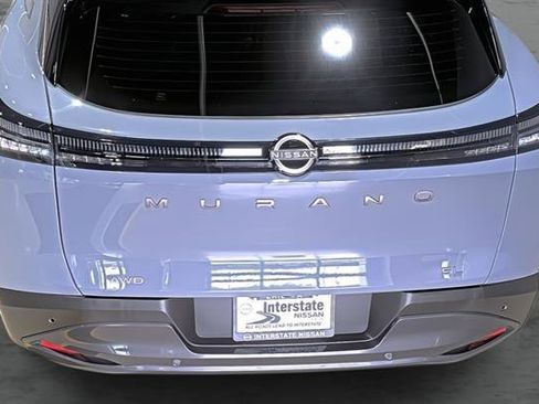 Used 2025 Nissan Murano SL AWD/4WD image 12