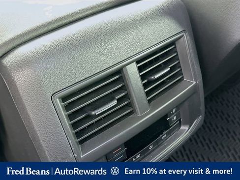 Used 2023 Volkswagen Atlas SE AWD/4WD image 30