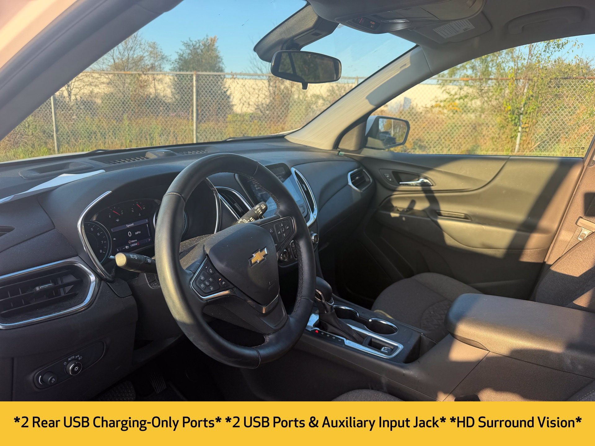 Used 2024 Chevrolet Equinox LT FWD image 12