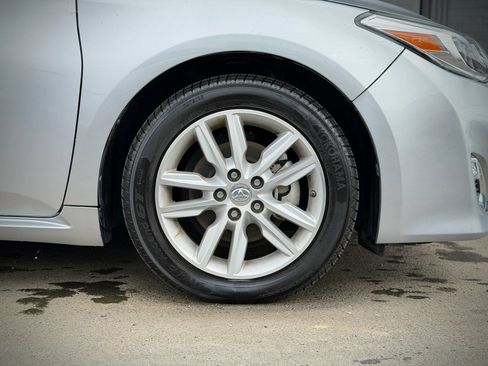 Used 2015 Toyota Avalon XLE FWD image 22