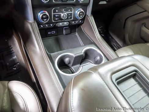 Certified 2021 GMC Yukon XL SLT w/ SLT Luxury Plus Package image 20