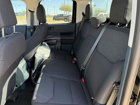 New 2025 Ford Maverick XL image 51