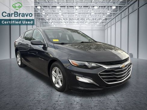 Certified 2022 Chevrolet Malibu LS w/ Driver Confidence Package II FWD image 6