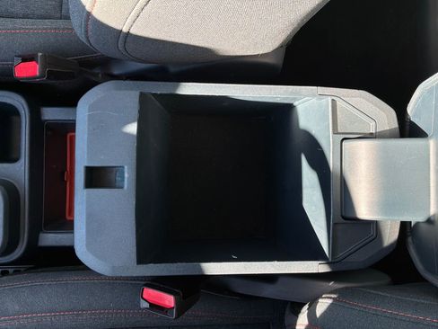 Used 2022 Ford Maverick XLT image 26