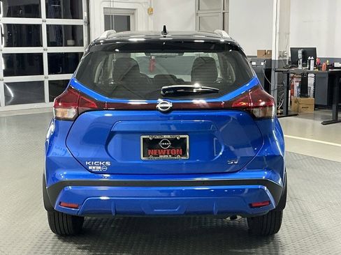 Used 2023 Nissan Kicks SV image 33