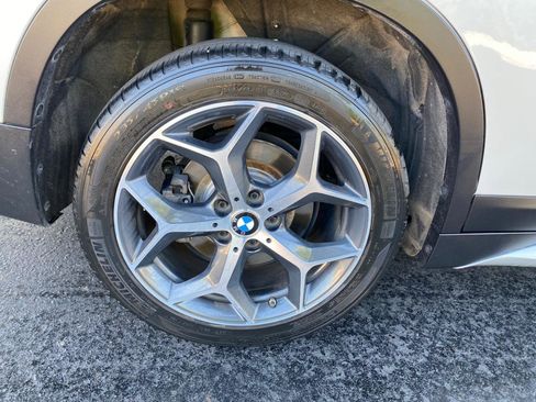 Used 2017 BMW X1 sDrive28i FWD image 22