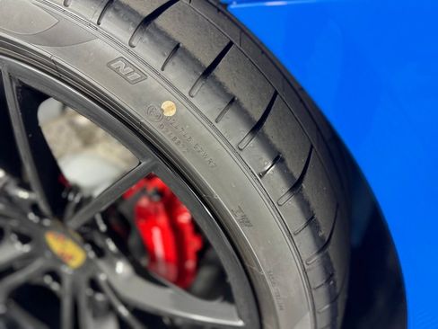 Certified 2024 Porsche 718 Cayman S RWD image 18