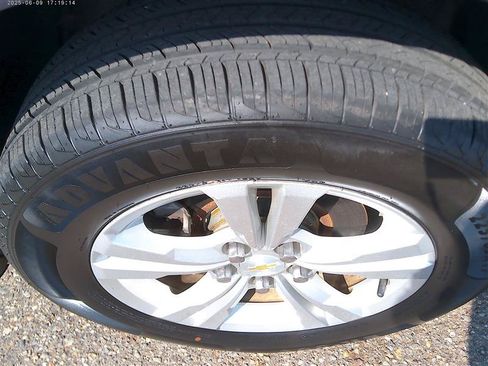Used 2014 Chevrolet Equinox LT w/ Safety Package AWD/4WD image 22