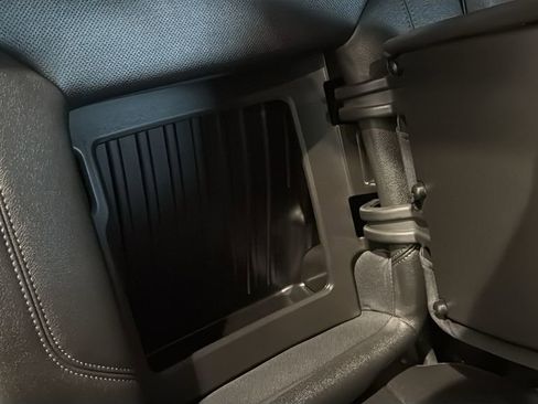 Used 2021 GMC Sierra 1500 SLT w/ SLT Premium Package image 15