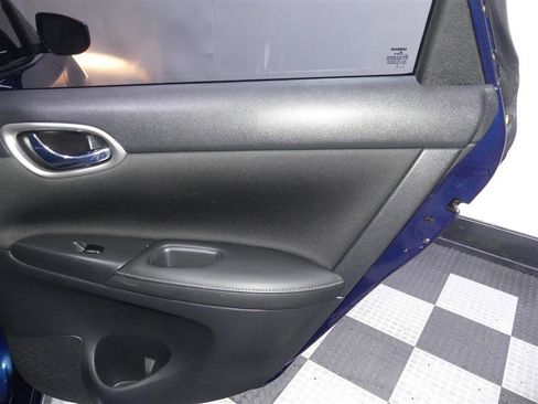 Used 2018 Nissan Sentra SV image 25