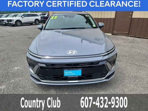 Certified 2025 Hyundai Sonata SEL AWD/4WD image 3