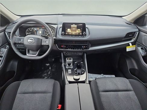 New 2026 Nissan Rogue SV w/ Cold Weather Package AWD/4WD image 6