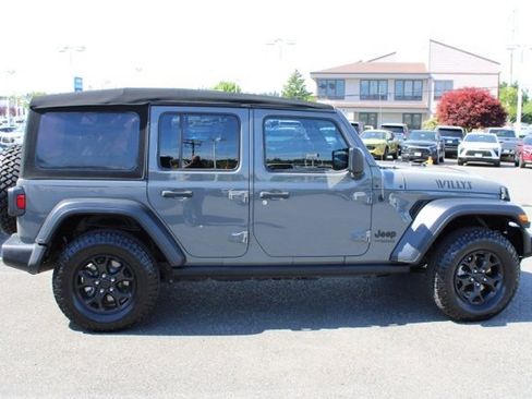 Used 2020 Jeep Wrangler Unlimited Sport image 8