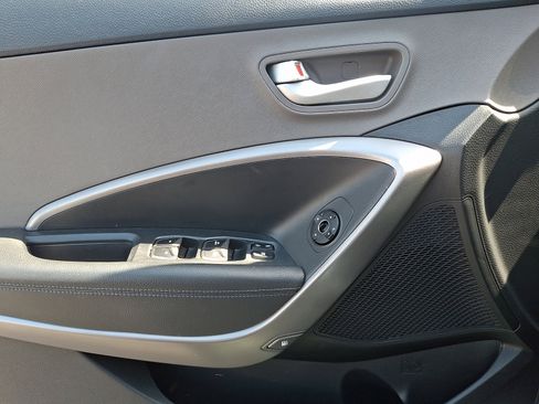 Used 2016 Hyundai Santa Fe Sport AWD/4WD image 11