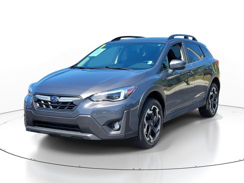 Certified 2021 Subaru Crosstrek 2.5i Limited w/ Moonroof Package 2 image 3