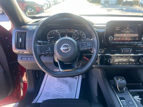 Used 2023 Nissan Pathfinder Rock Creek image 14