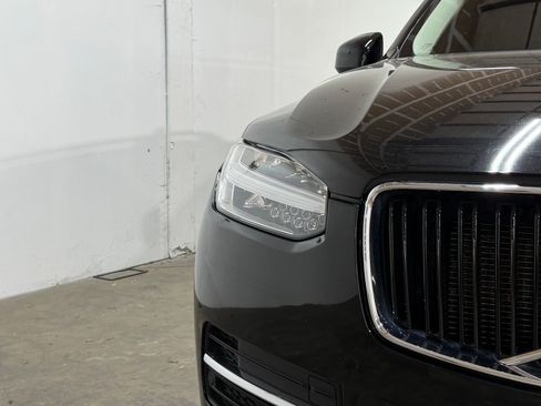 Used 2019 Volvo XC90 T6 Momentum w/ Protection Package AWD/4WD image 10