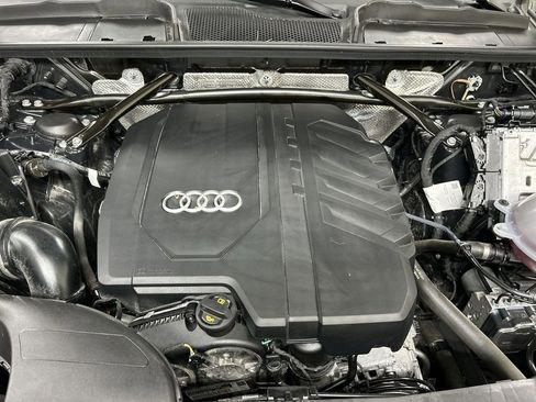 Used 2023 Audi Q5 2.0T Premium w/ Convenience Package AWD/4WD image 25