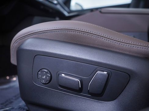 New 2026 BMW i5 eDrive40 w/ M Sport Package RWD image 14