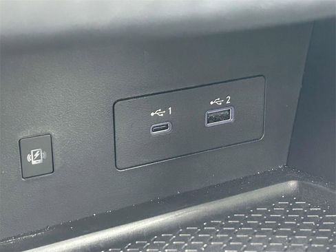 Used 2024 Nissan Pathfinder Platinum w/ Cargo Package image 26