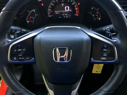 Used 2018 Honda Civic Sport image 22
