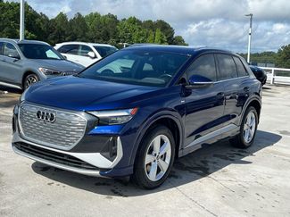 Used 2024 Audi Q4 e-tron Premium image 1