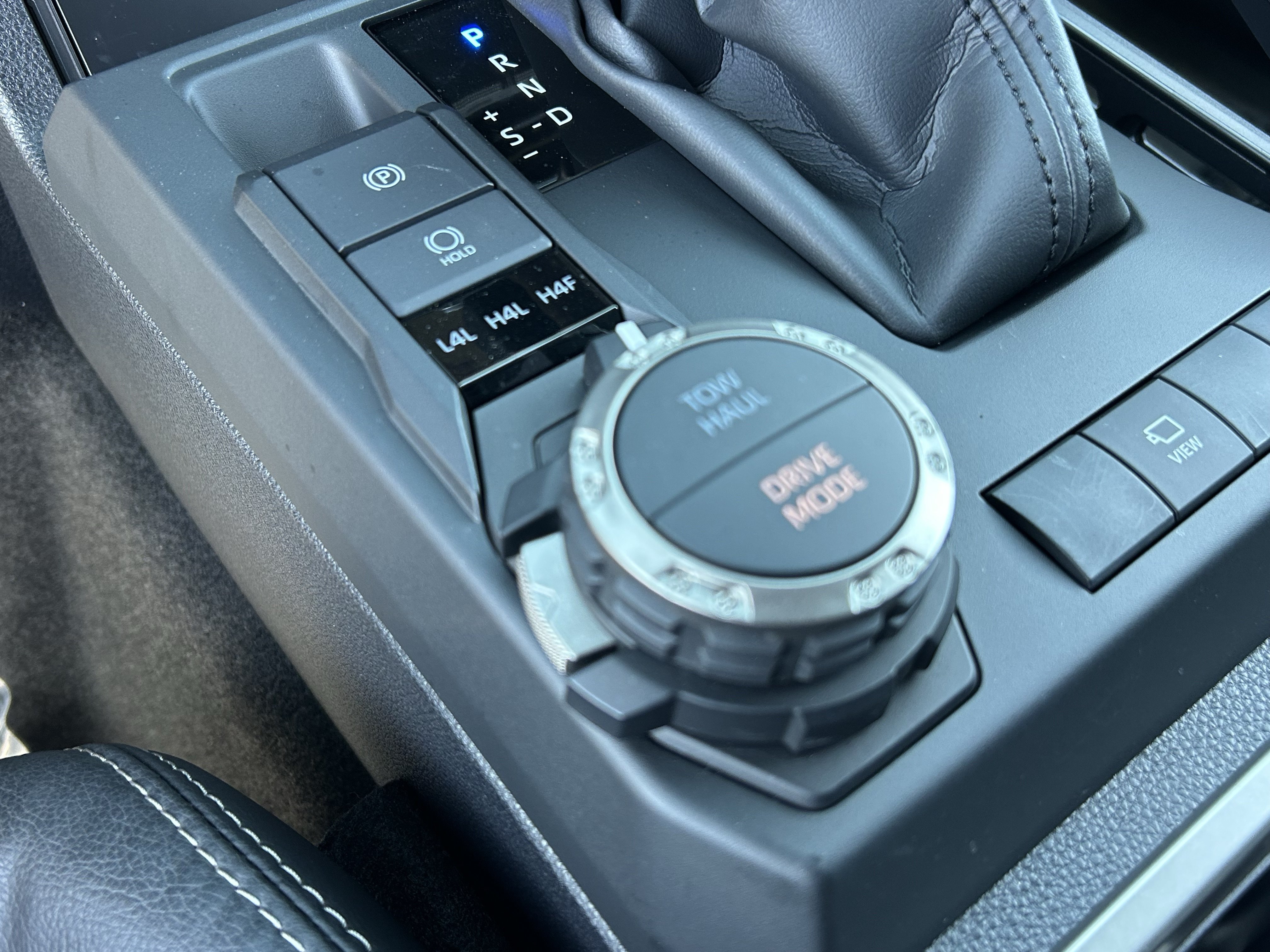 Certified 2026 Toyota 4Runner Limited AWD/4WD image 26