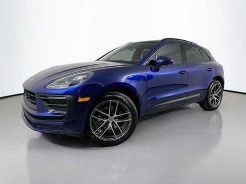 Used 2026 Porsche Macan Turbo AWD/4WD image 1