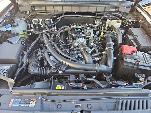 New 2025 Ford Bronco Outer Banks w/ Sasquatch Package image 31