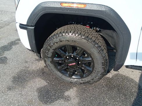 New 2026 GMC Sierra 3500 AT4 w/ AT4 Premium Plus Package image 2