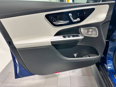 New 2026 Mercedes-Benz GLC 300 4MATIC image 8