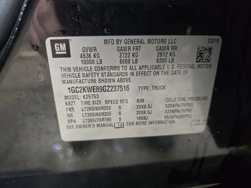 Used 2016 Chevrolet Silverado 2500 LTZ w/ LTZ Plus Package image 33