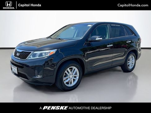 Used 2014 Kia Sorento LX FWD image 1