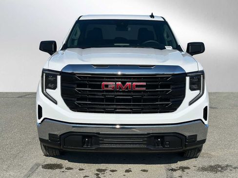 New 2026 GMC Sierra 1500 Pro image 8