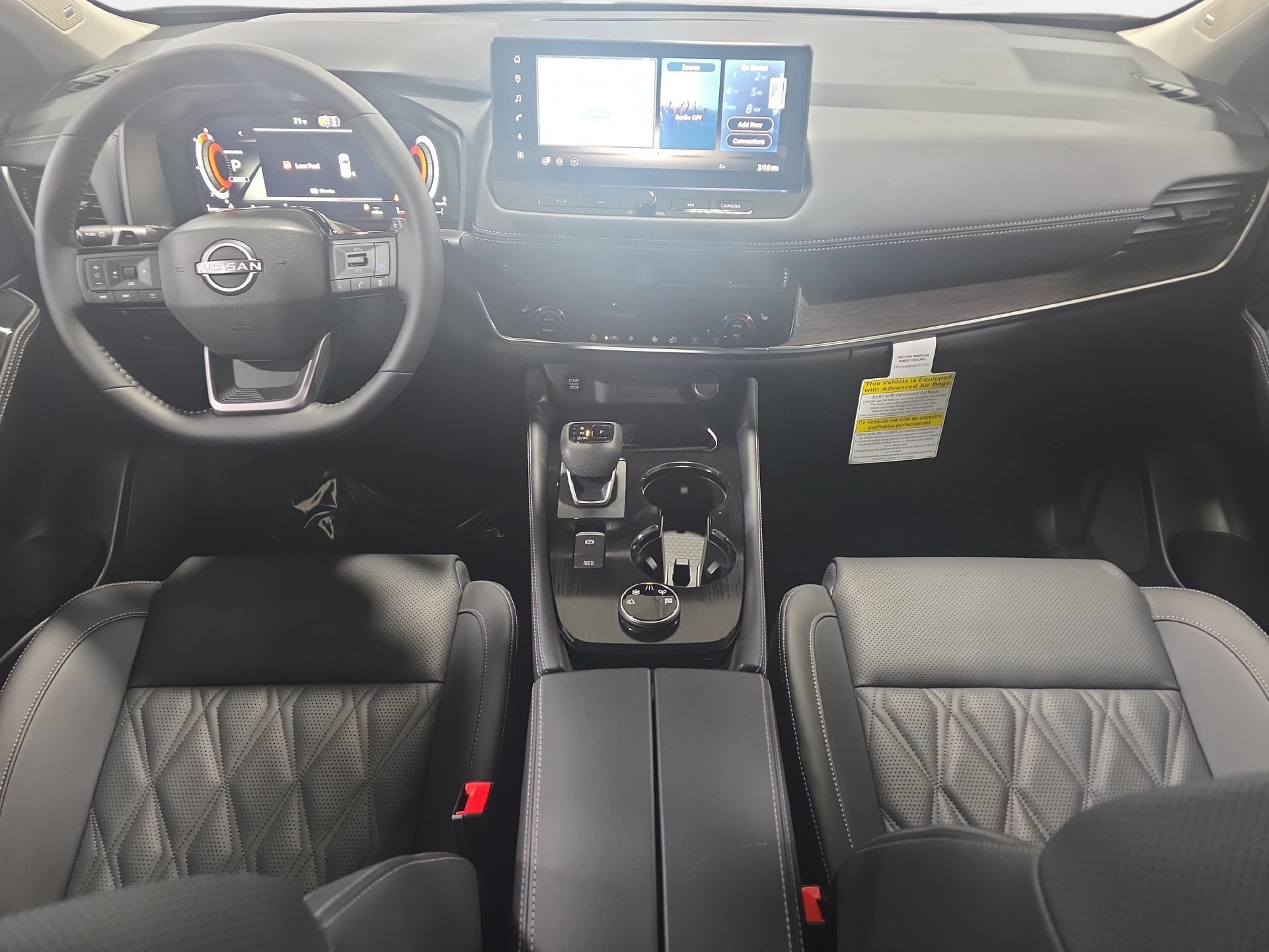 New 2026 Nissan Rogue Platinum AWD/4WD image 9