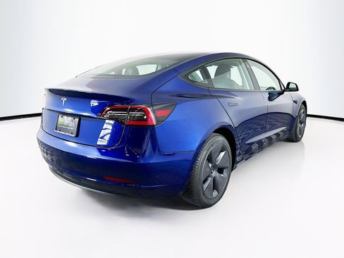 Used 2023 Tesla Model 3 Standard Range RWD image 9